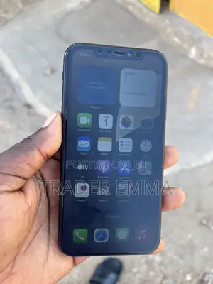 Apple iPhone XR 64 GB Black