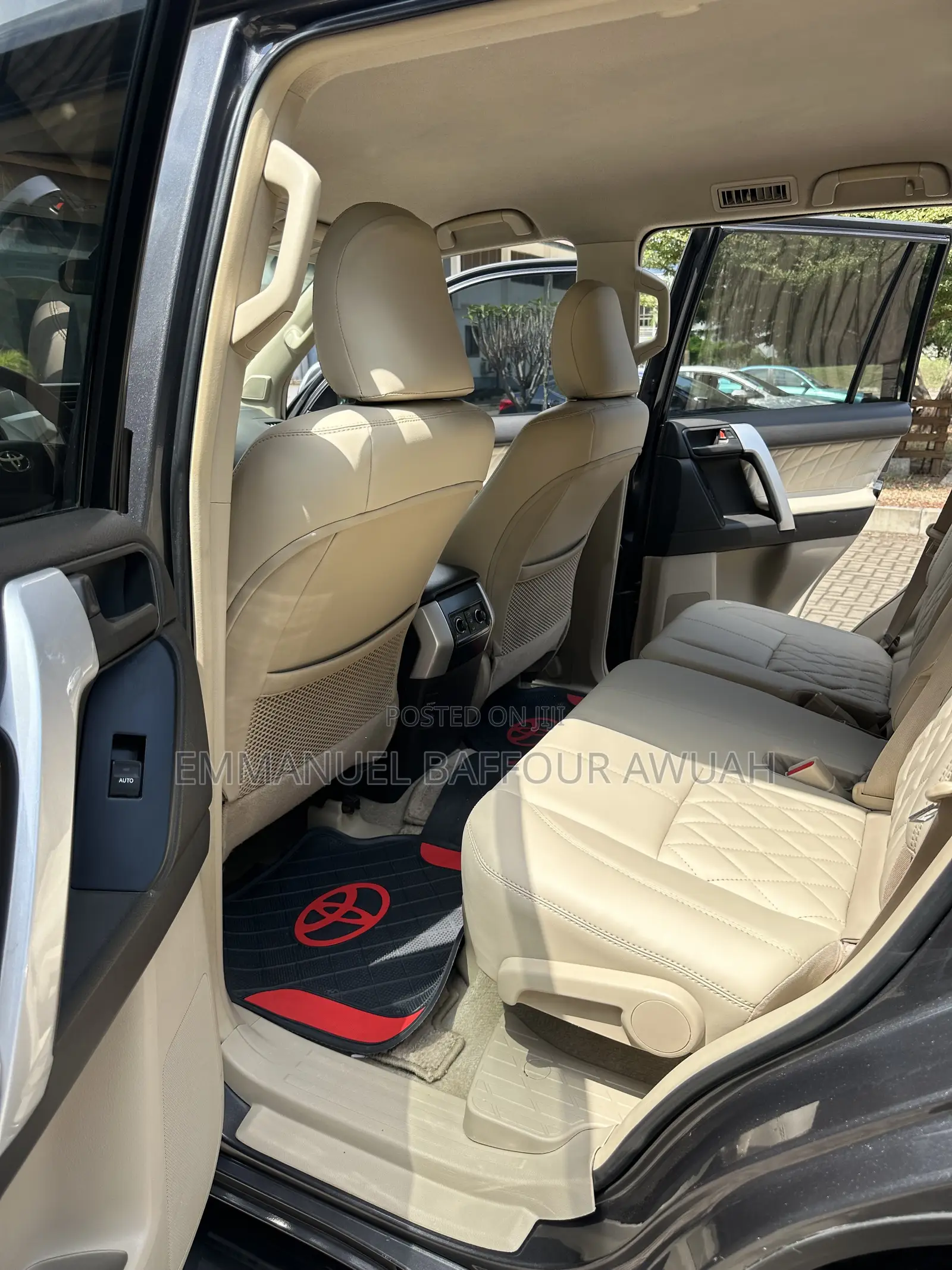 Toyota Land Cruiser Prado 2.7 i 2011 Gray