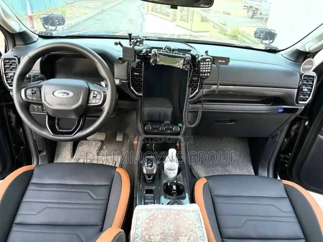 Ford Ranger 2025 Black