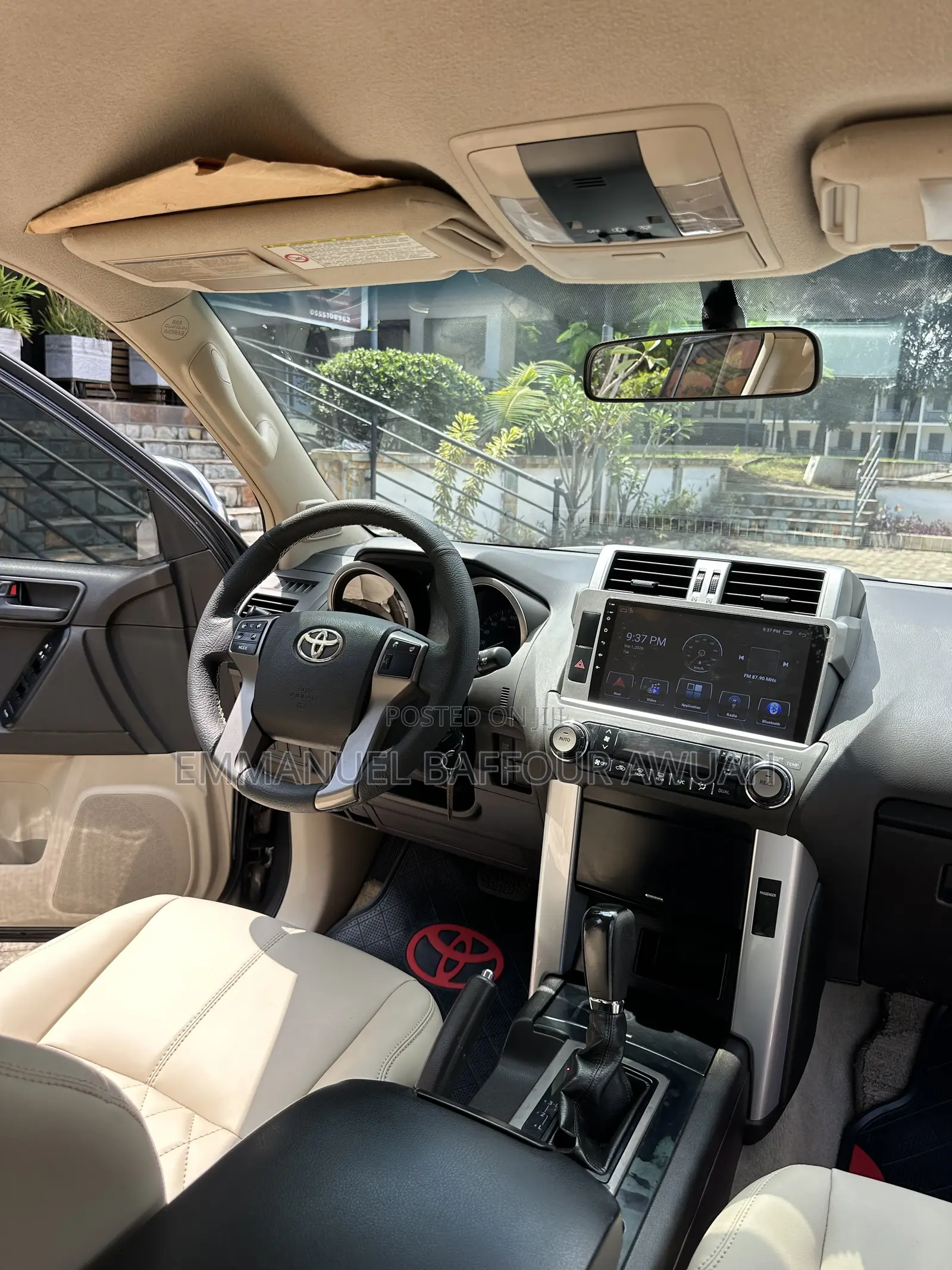 Toyota Land Cruiser Prado 2.7 i 2011 Gray