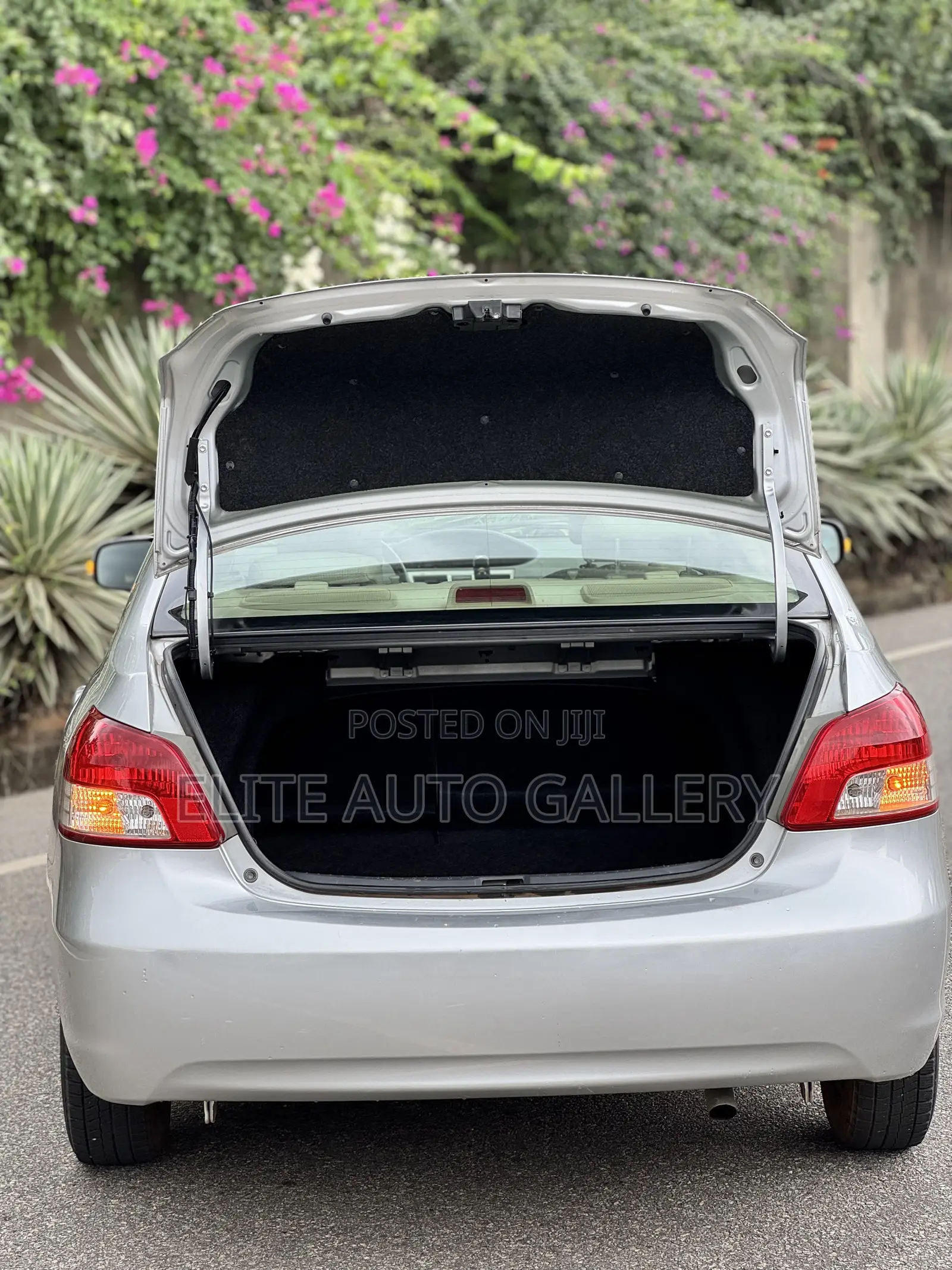 Toyota Belta 2012 Gray