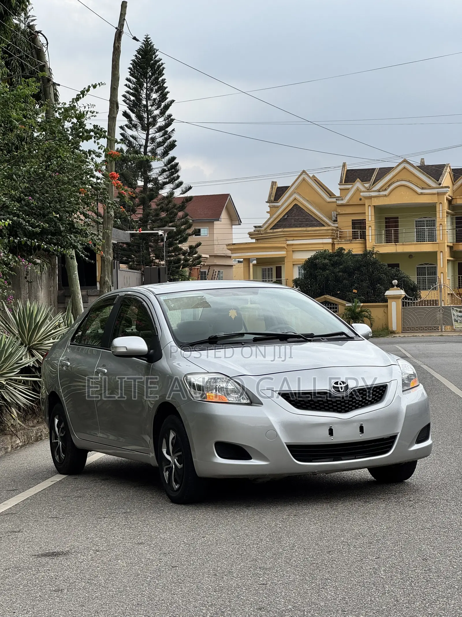 Toyota Belta 2012 Gray
