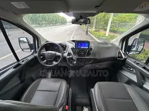 Ford Tourneo Custom 2020 White