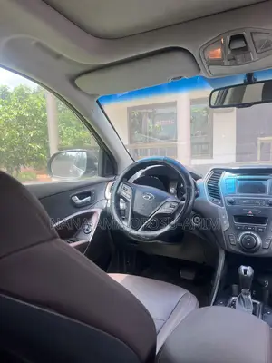 Hyundai Santa Fe 2016 Blue