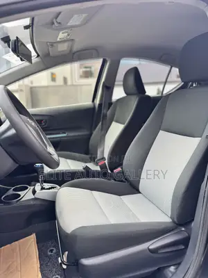 Toyota Aqua 2014 Blue