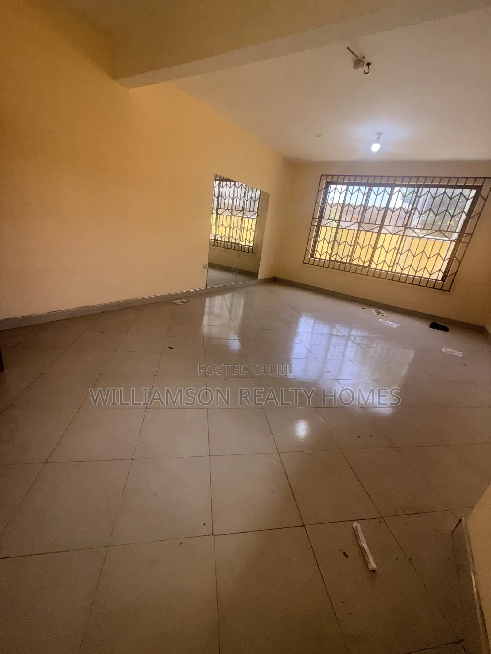 5bdrm House in Community 18 Area, Spintex for rent
