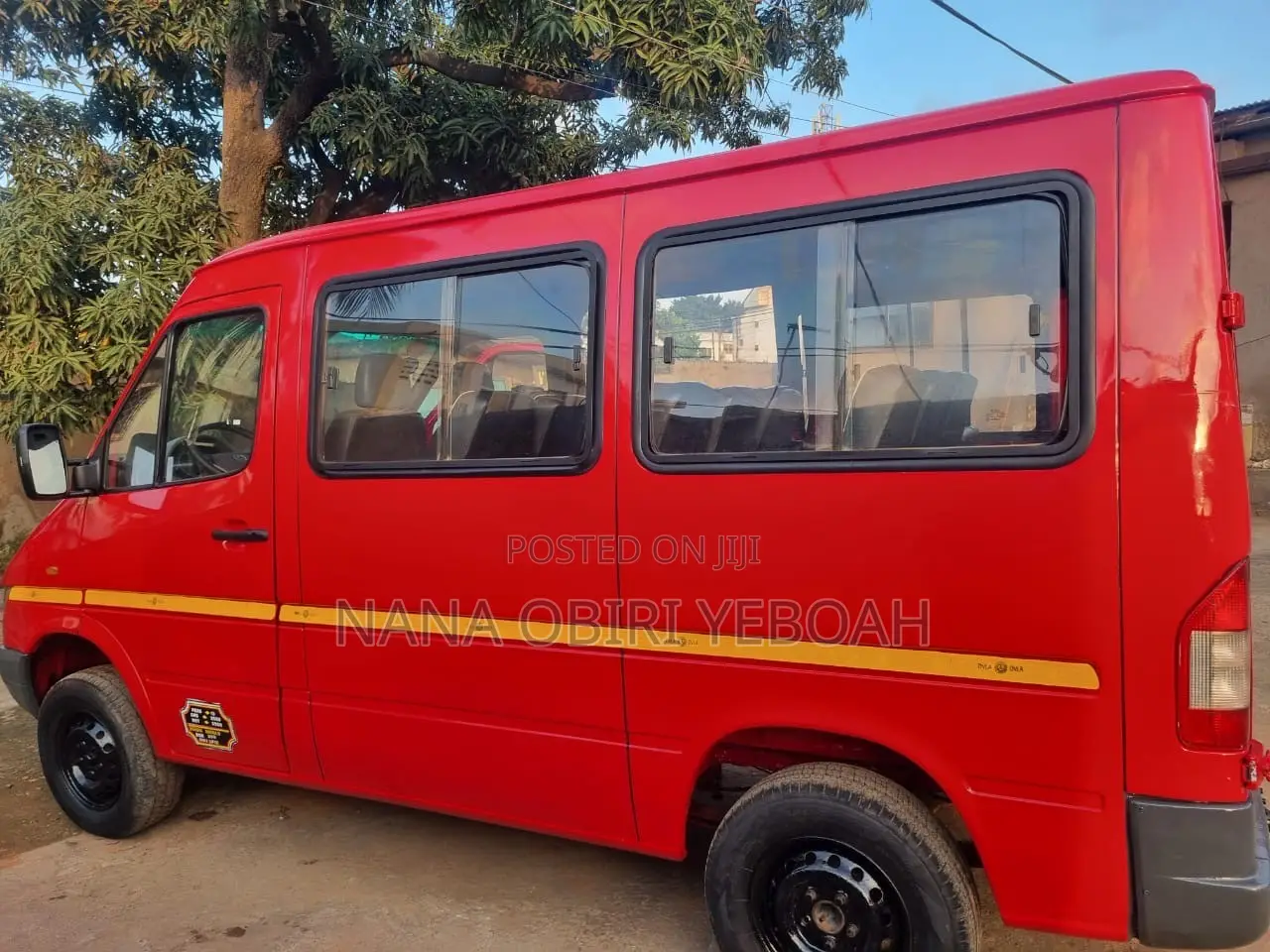 Mercedes-Benz Sprinter 2025 Red