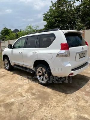 Toyota Land Cruiser Prado 2011 White