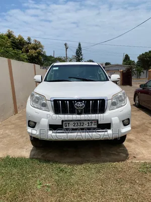 Toyota Land Cruiser Prado 2011 White