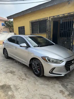 Hyundai Elantra ECO Sedan FWD (1.4L 4cyl 7A) 2017 Silver