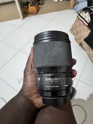Canon Sigma 85mm Art Lens 1.4