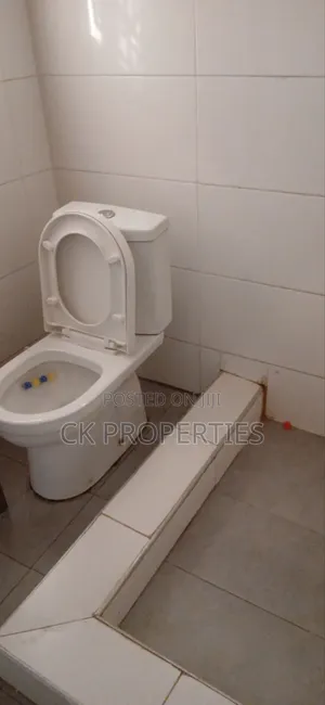 3bdrm Apartment in Parakuo Estate for rent