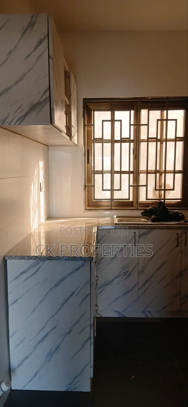 3bdrm Apartment in Parakuo Estate for rent