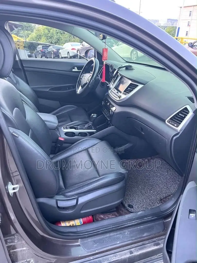 Hyundai Tucson 2017 White