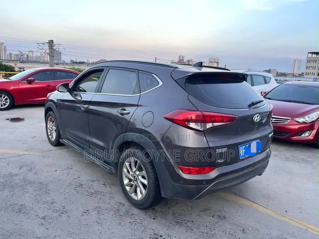 Hyundai Tucson 2017 White