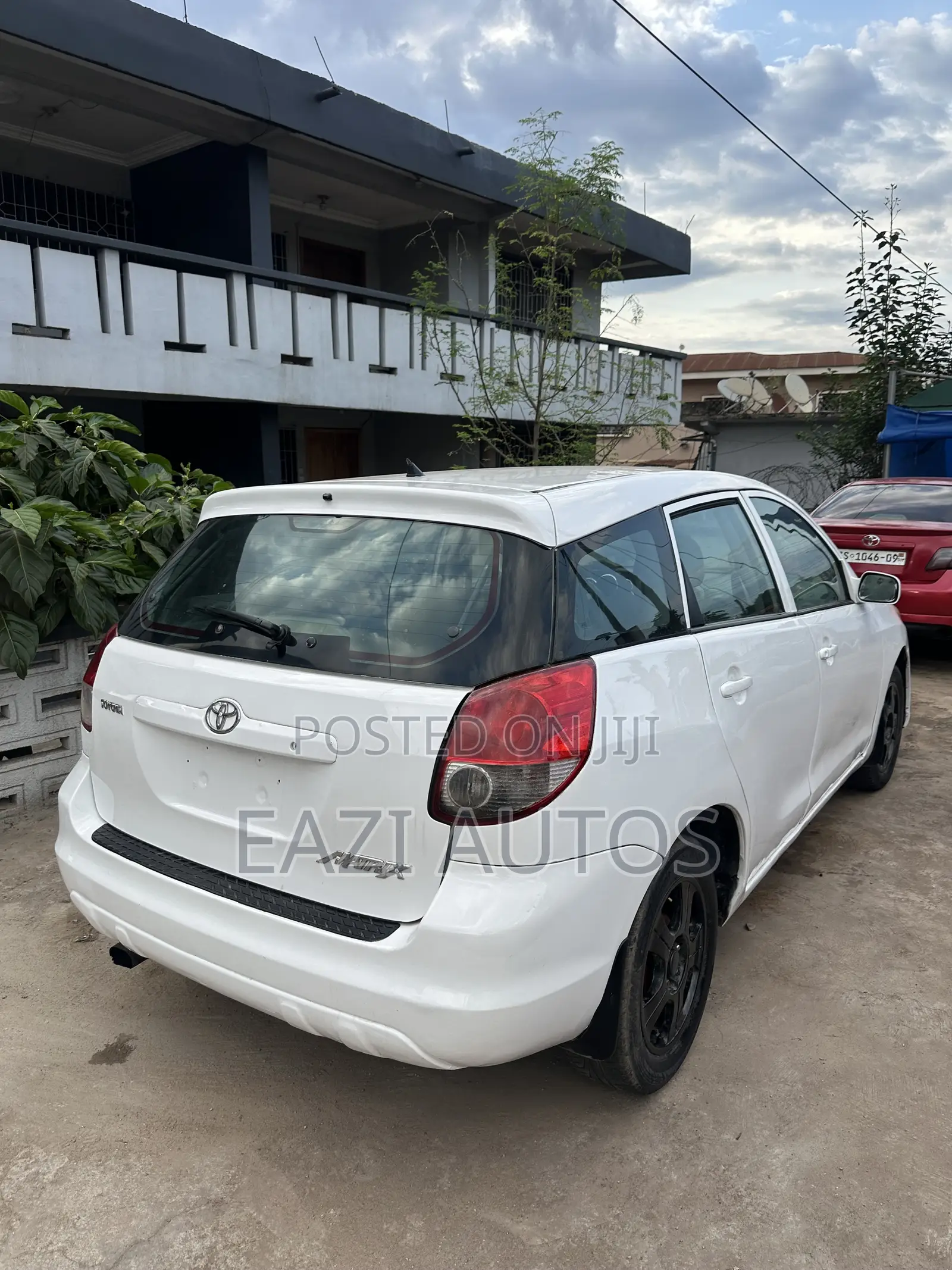 Toyota Matrix 2006 White