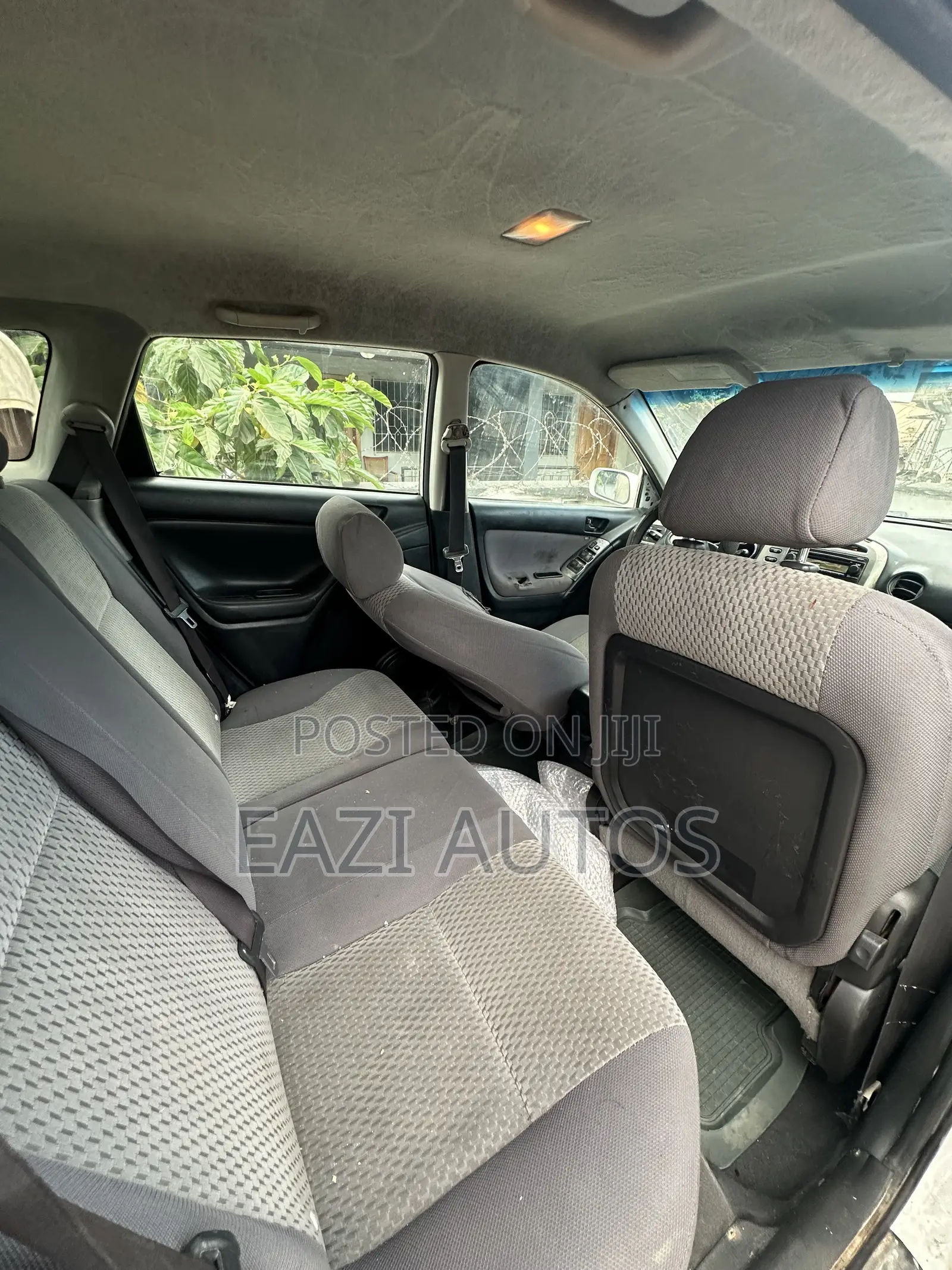 Toyota Matrix 2006 White