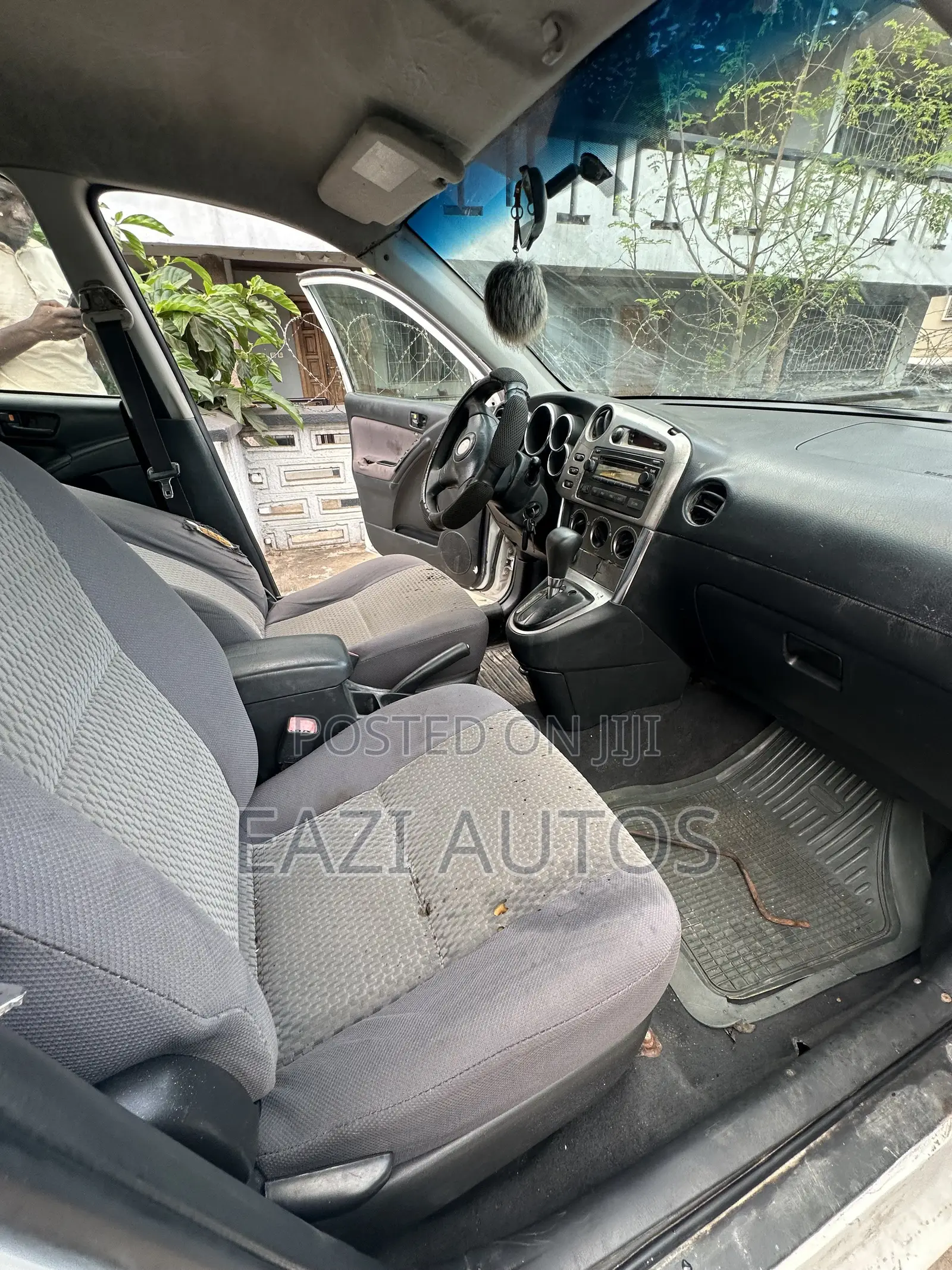 Toyota Matrix 2006 White