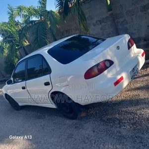 Toyota Corolla 2003 White