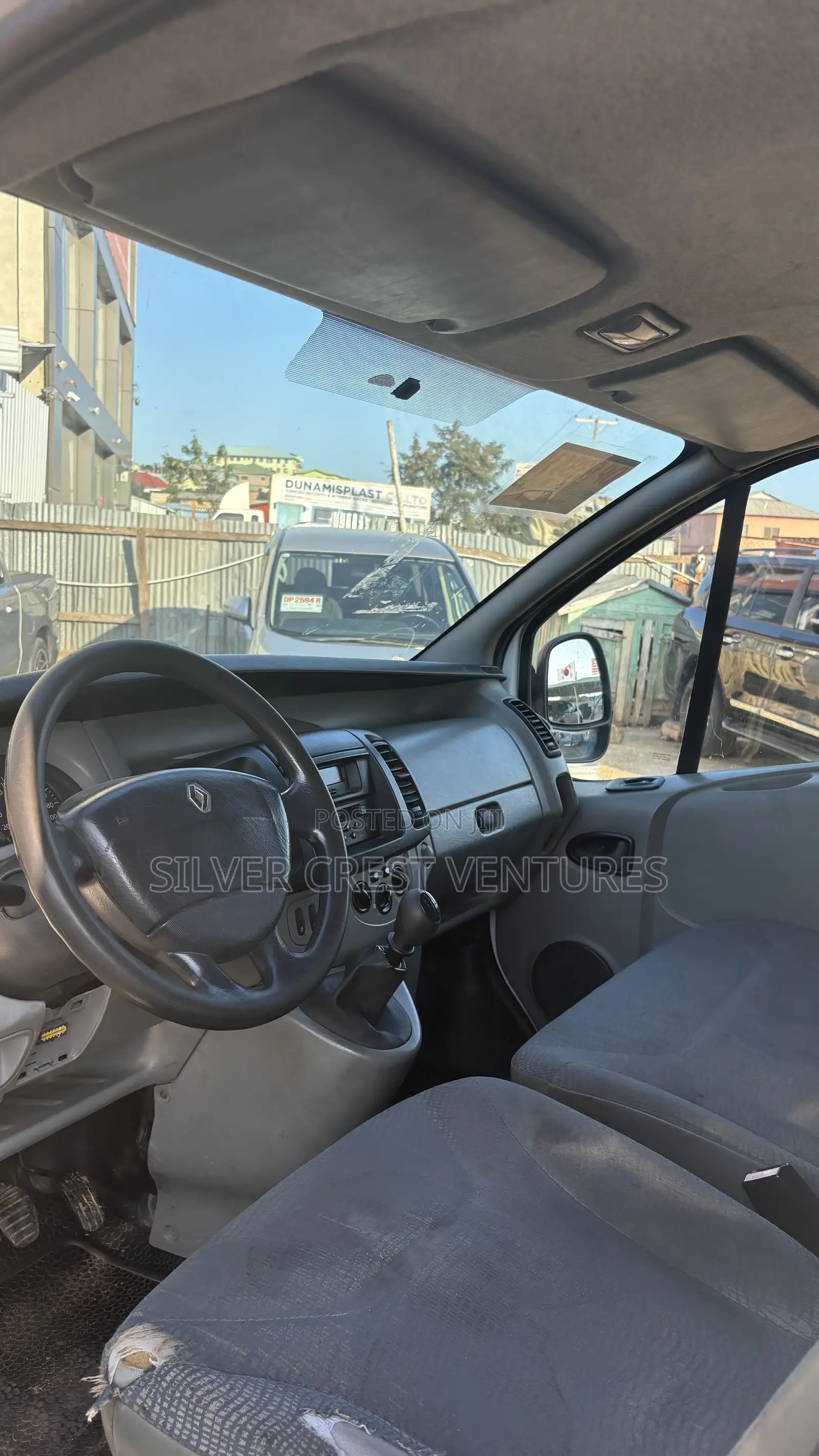 Renault Trafic 2012 White
