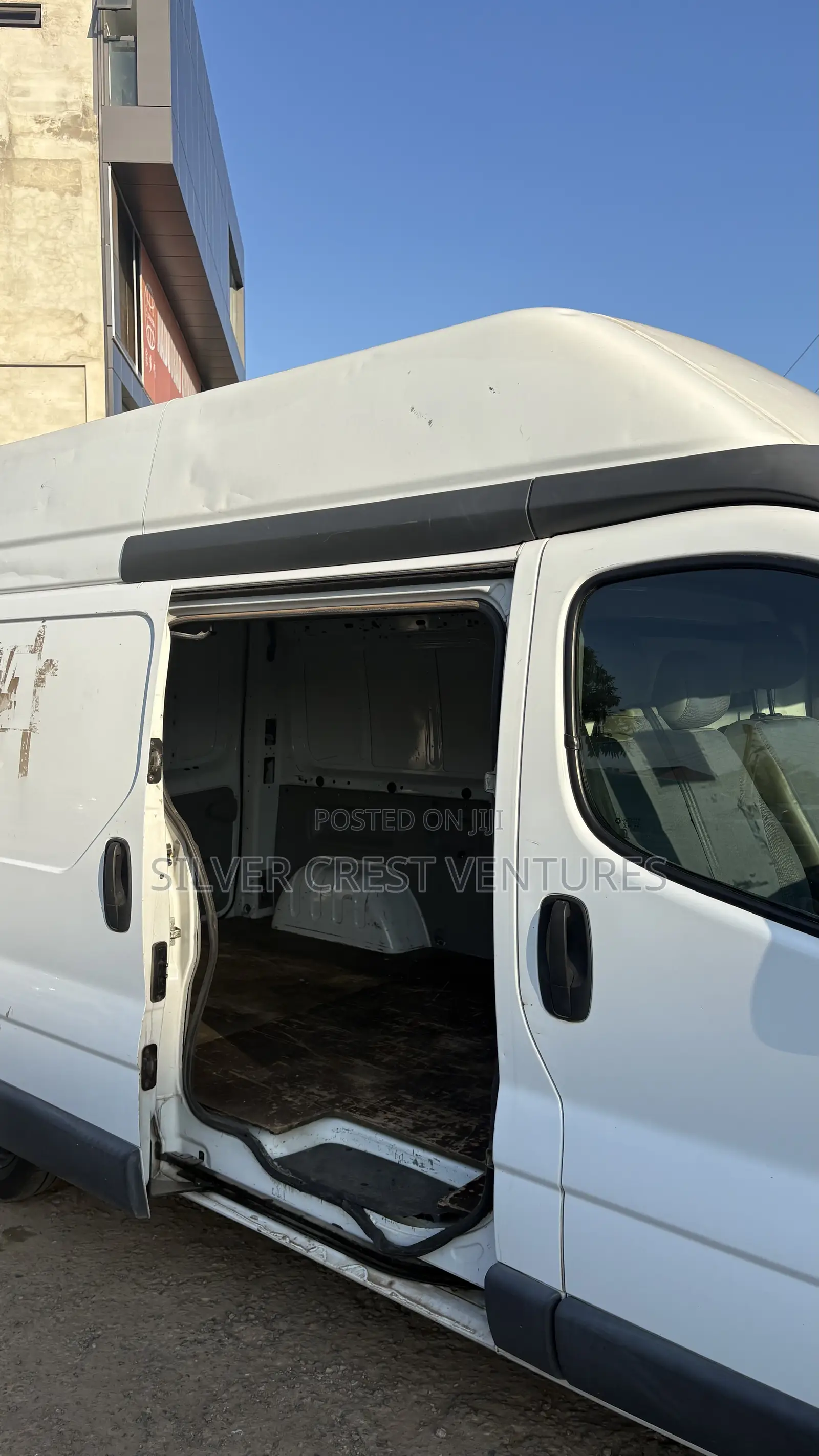 Renault Trafic 2012 White