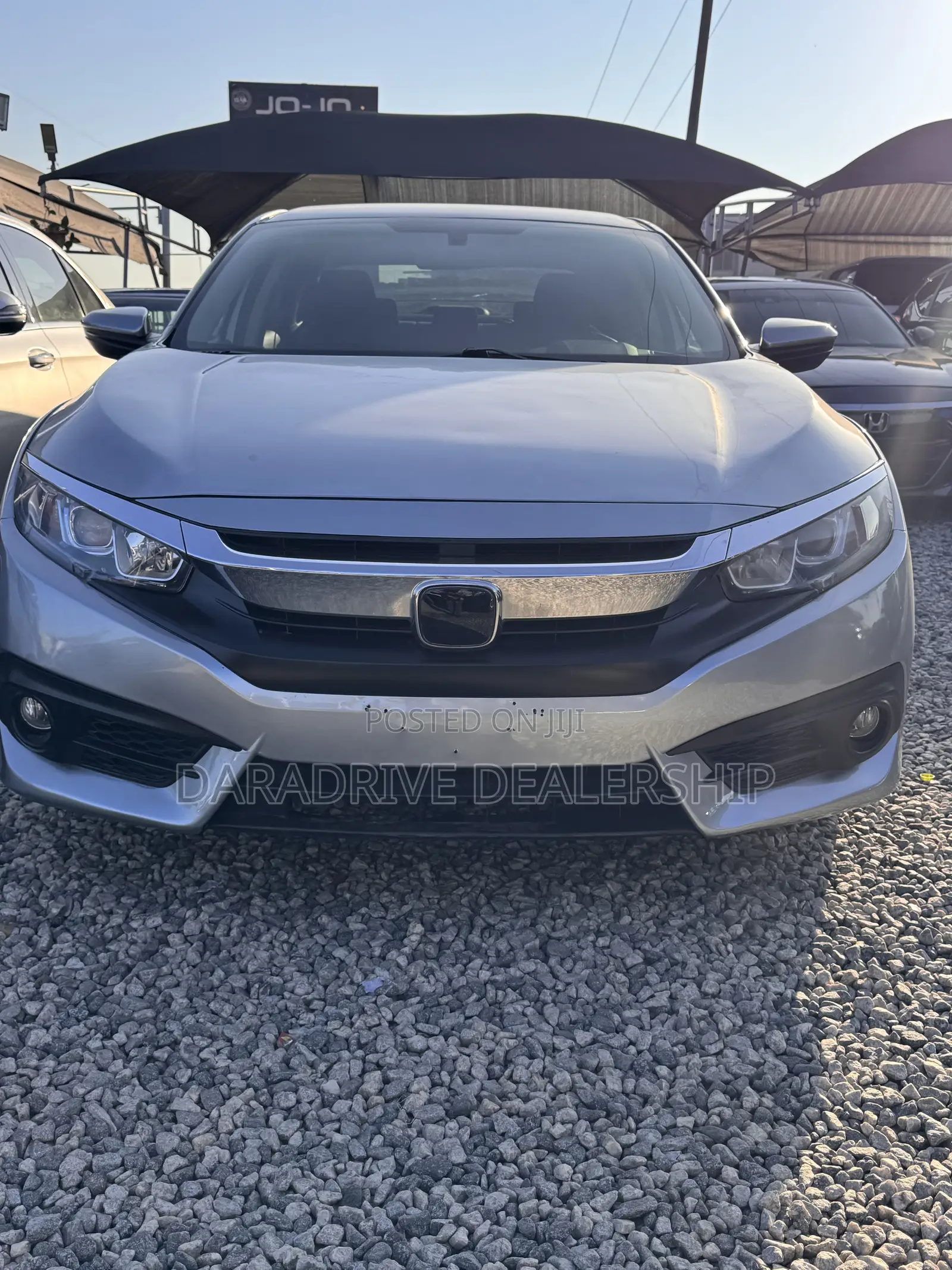 Honda Civic EX 4dr Hatchback (1.5L 4cyl) 2017 Silver
