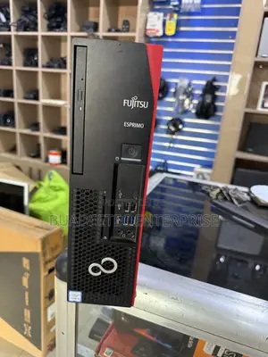 Desktop Computer Fujitsu Esprimo D738 8GB Intel Core i5 SSD 256GB