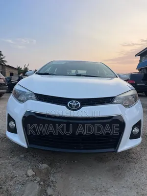 Toyota Corolla S Plus 4dr Sedan (1.8L 4cyl CVT) 2016 White