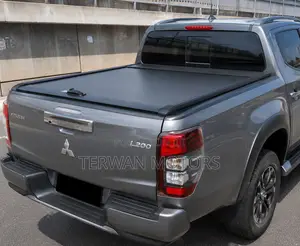 New Retractable Pickup Truck Bed Cover for Mitsubishi L200 / Ridgeline
