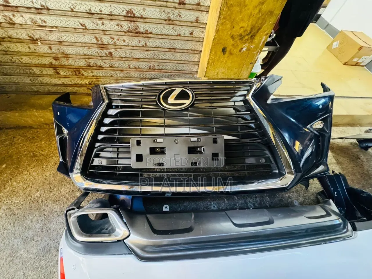 Lexus Rx350 2018-2022 Home Used Front Bumper Complete With Sensors