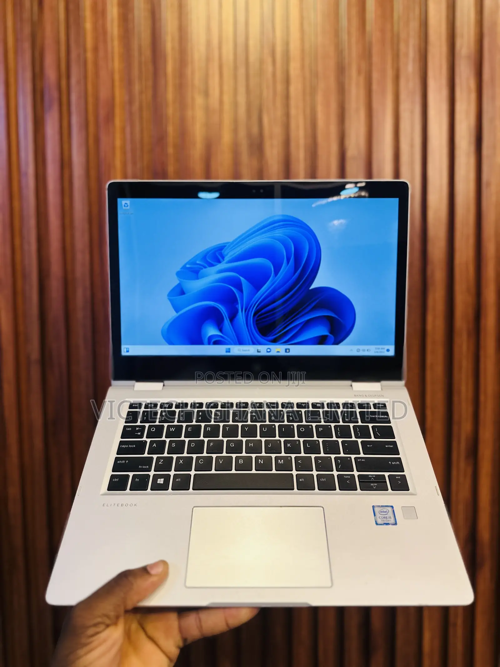 Laptop HP EliteBook x360 1030 G2 8GB Intel Core i5 SSD 256GB