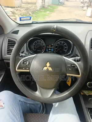 Mitsubishi Outlander 2018 Blue