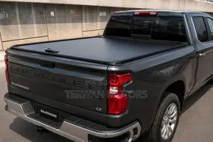 Retractable Pickup Truck Bed Cover for Chevrolet Colorado / Silverado
