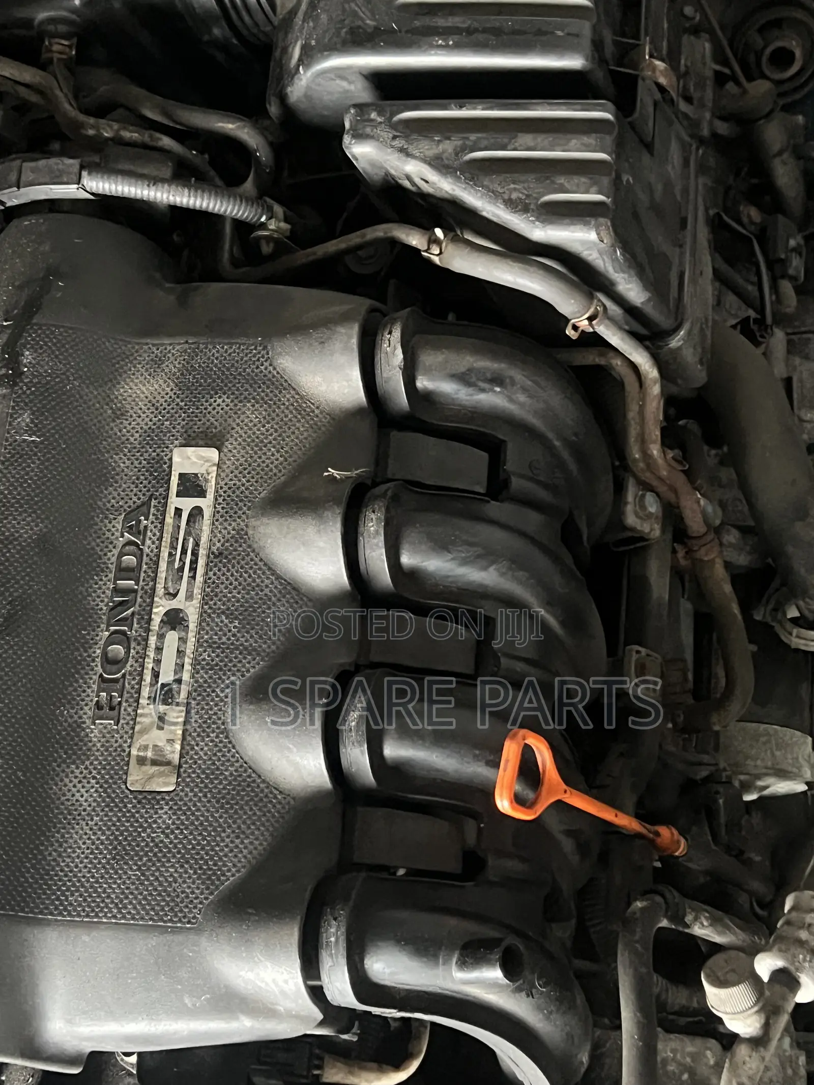 Honda Fit Engine . 4 Plugs and 8 Plugs