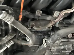 Honda Fit Engine . 4 Plugs and 8 Plugs