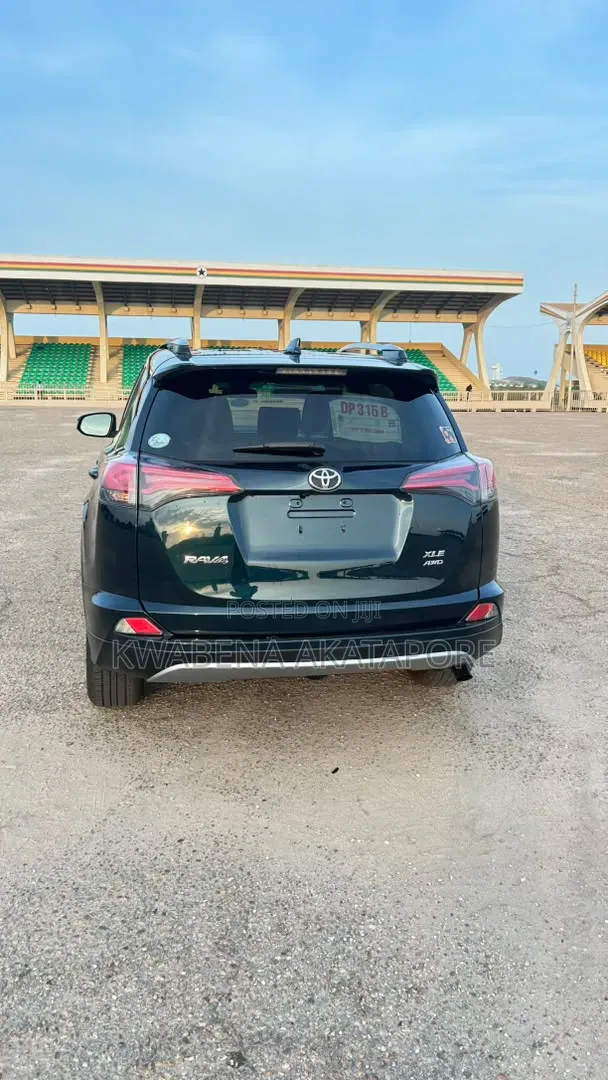 Toyota RAV4 2018 Black