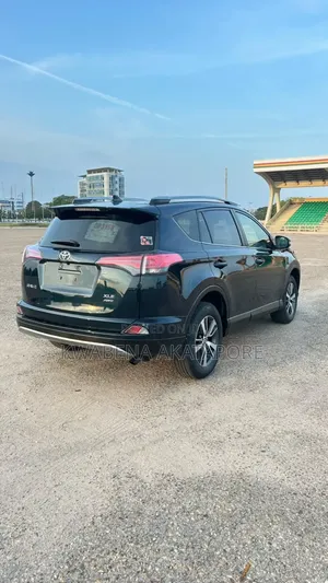 Toyota RAV4 2018 Black