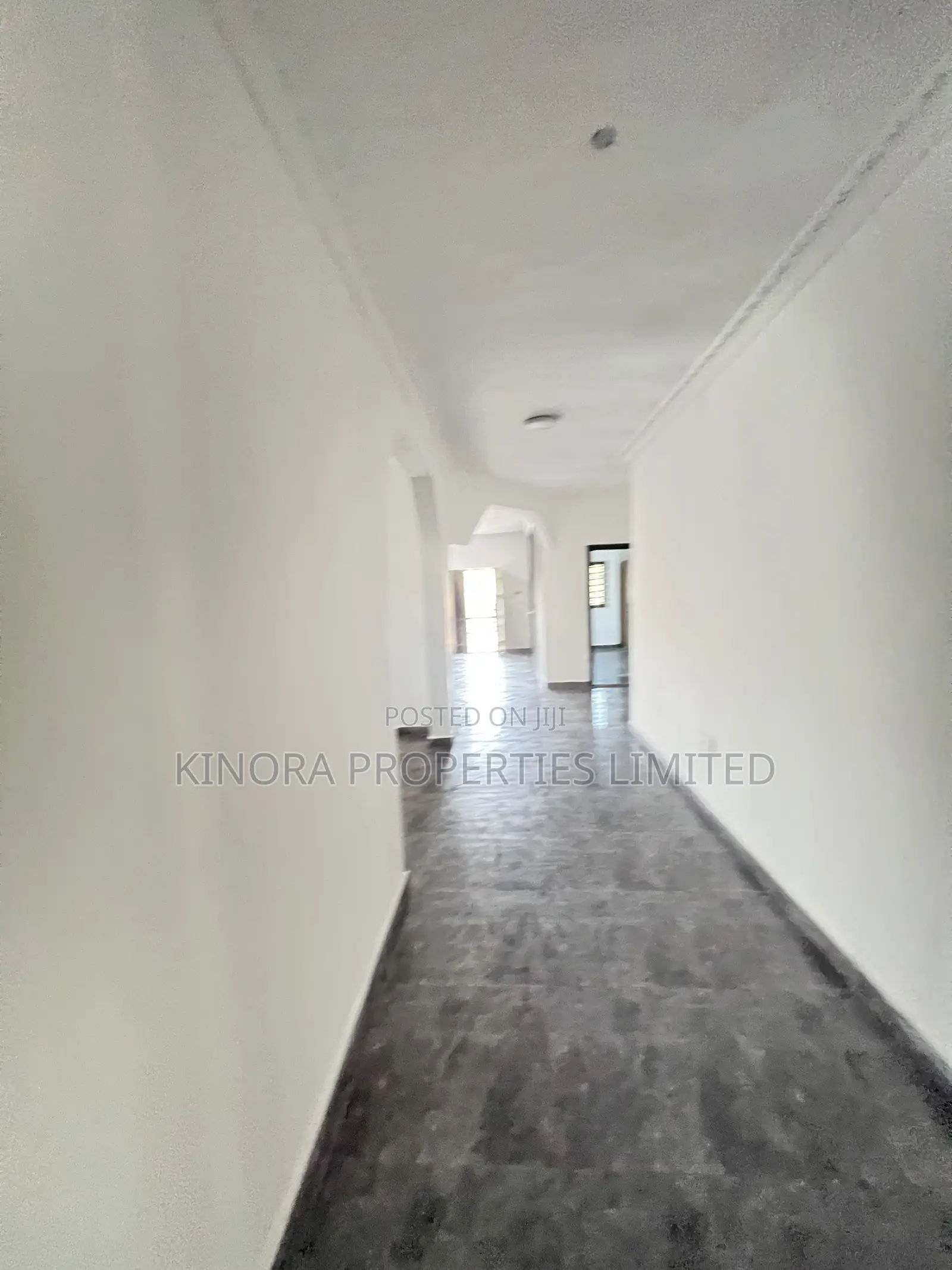 3bdrm Condo in Adenta Ashiyie for rent