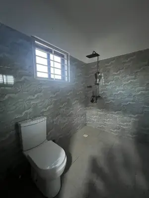 3bdrm Bungalow in Adenta Ashiyie for rent