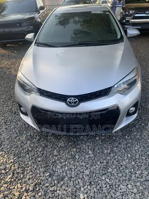 Toyota Corolla S 4dr Sedan (1.8L 4cyl CVT) 2016 Silver