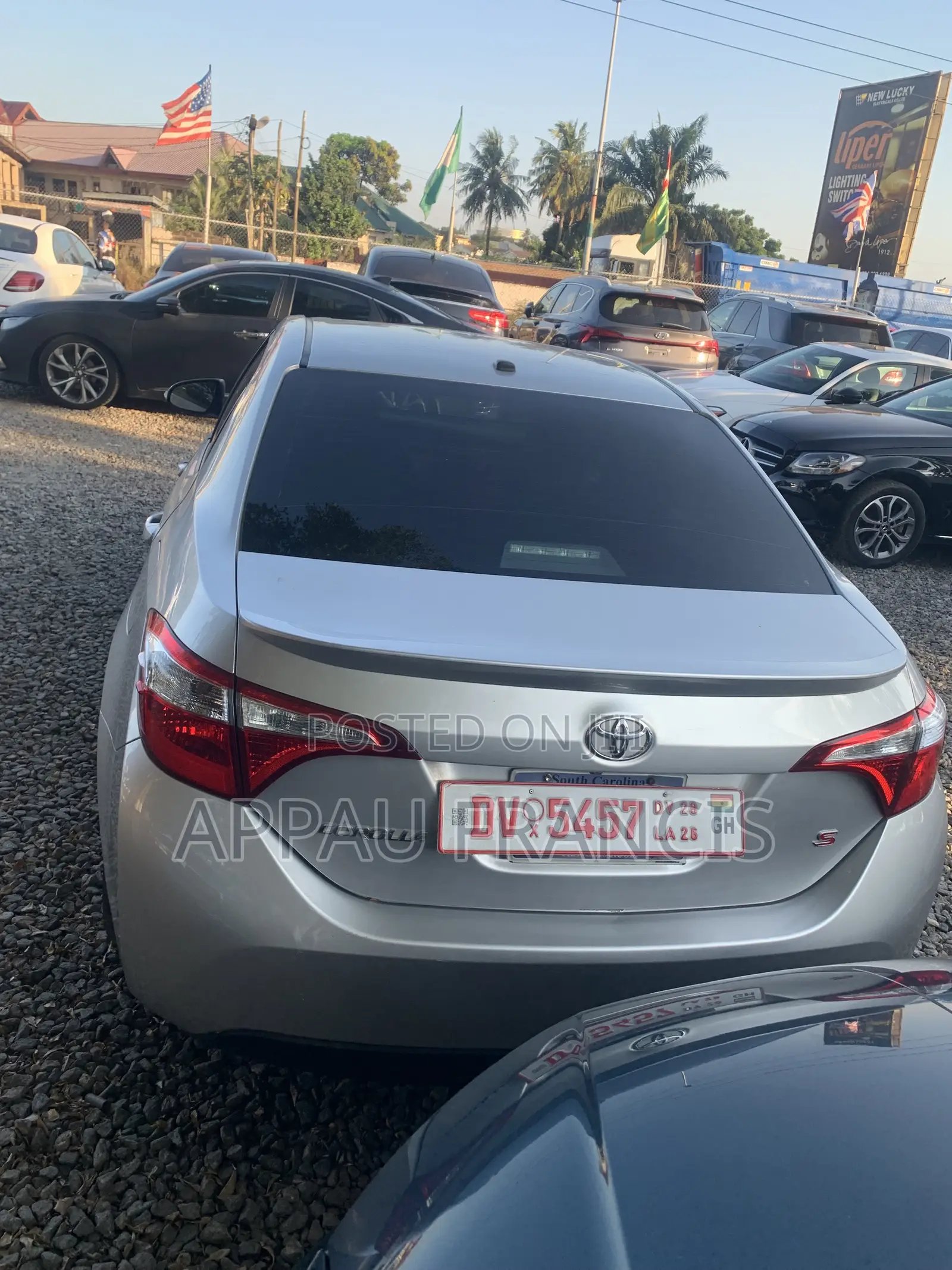 Toyota Corolla S 4dr Sedan (1.8L 4cyl CVT) 2016 Silver