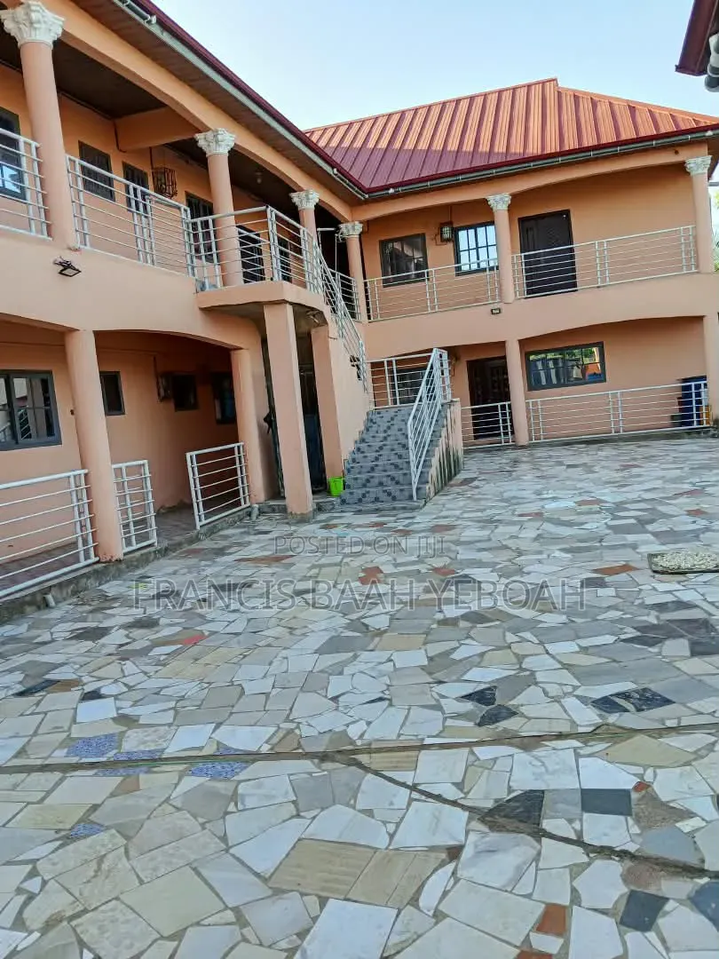 1bdrm Apartment in Shining Star Real, Gomoa East for rent