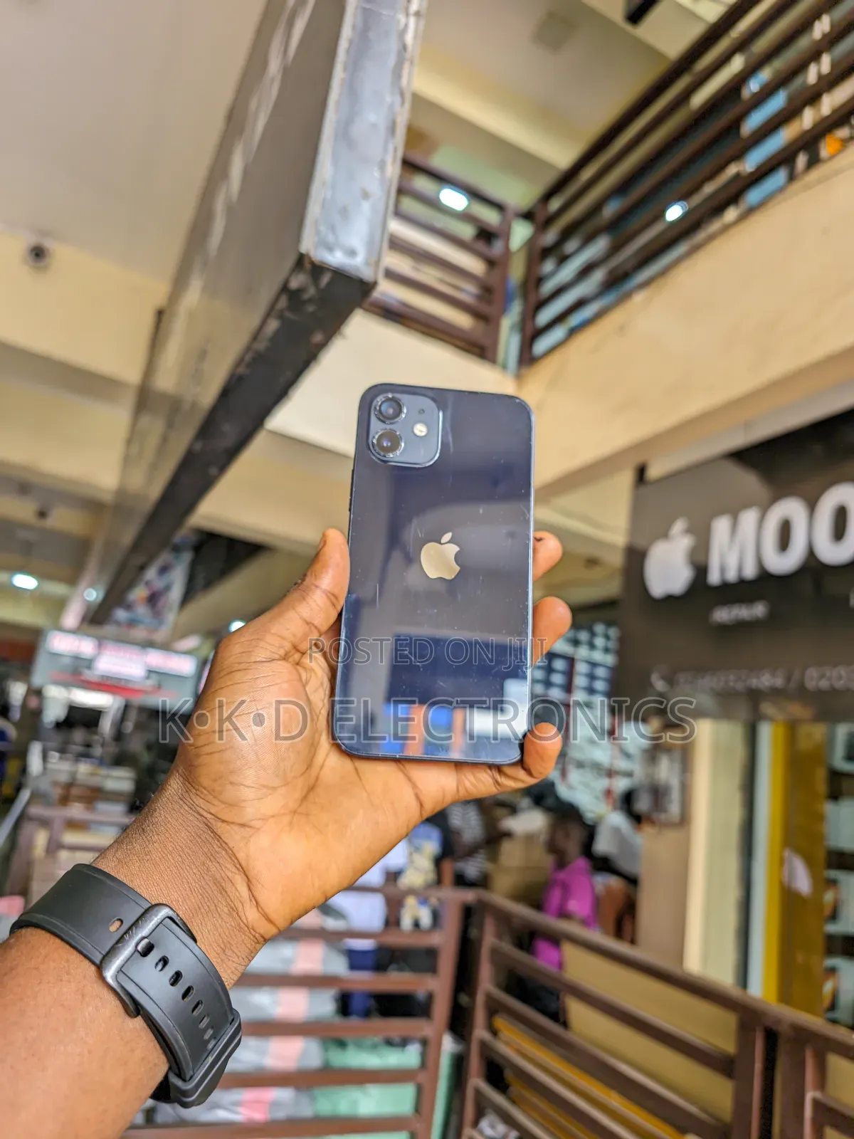 Apple iPhone 12 64 GB Black