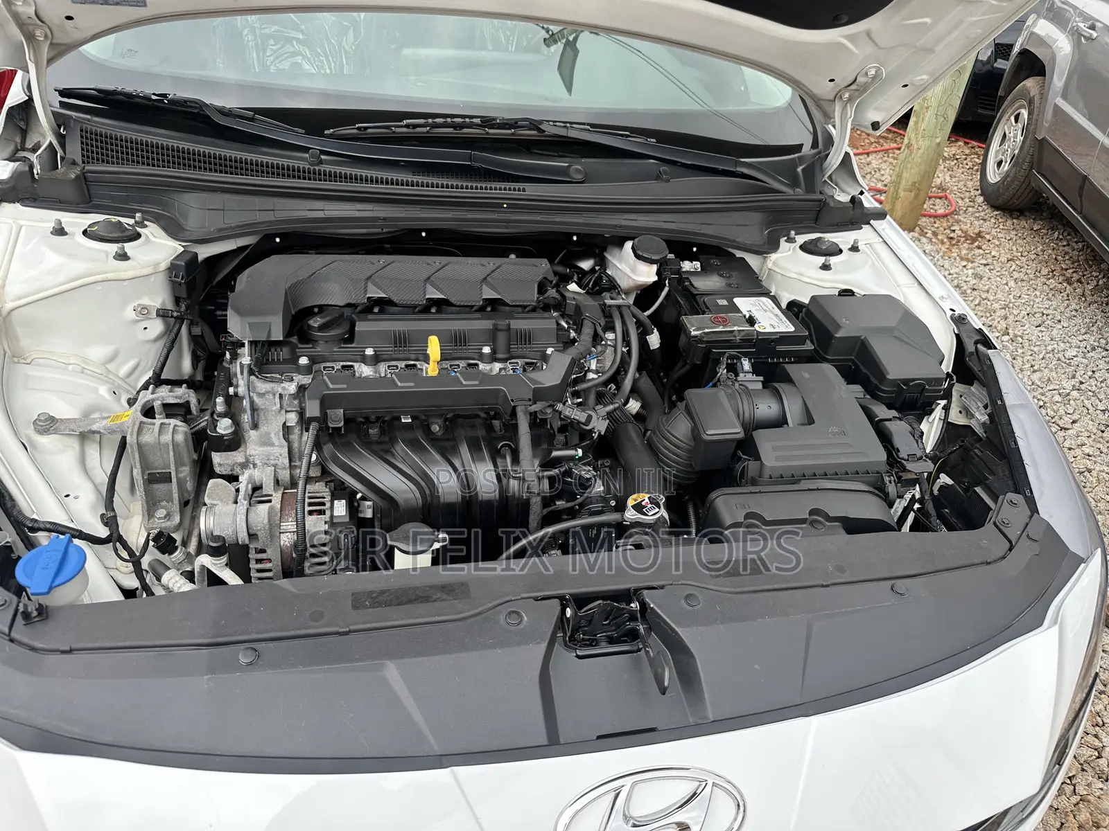 Hyundai Elantra SE 2021 White