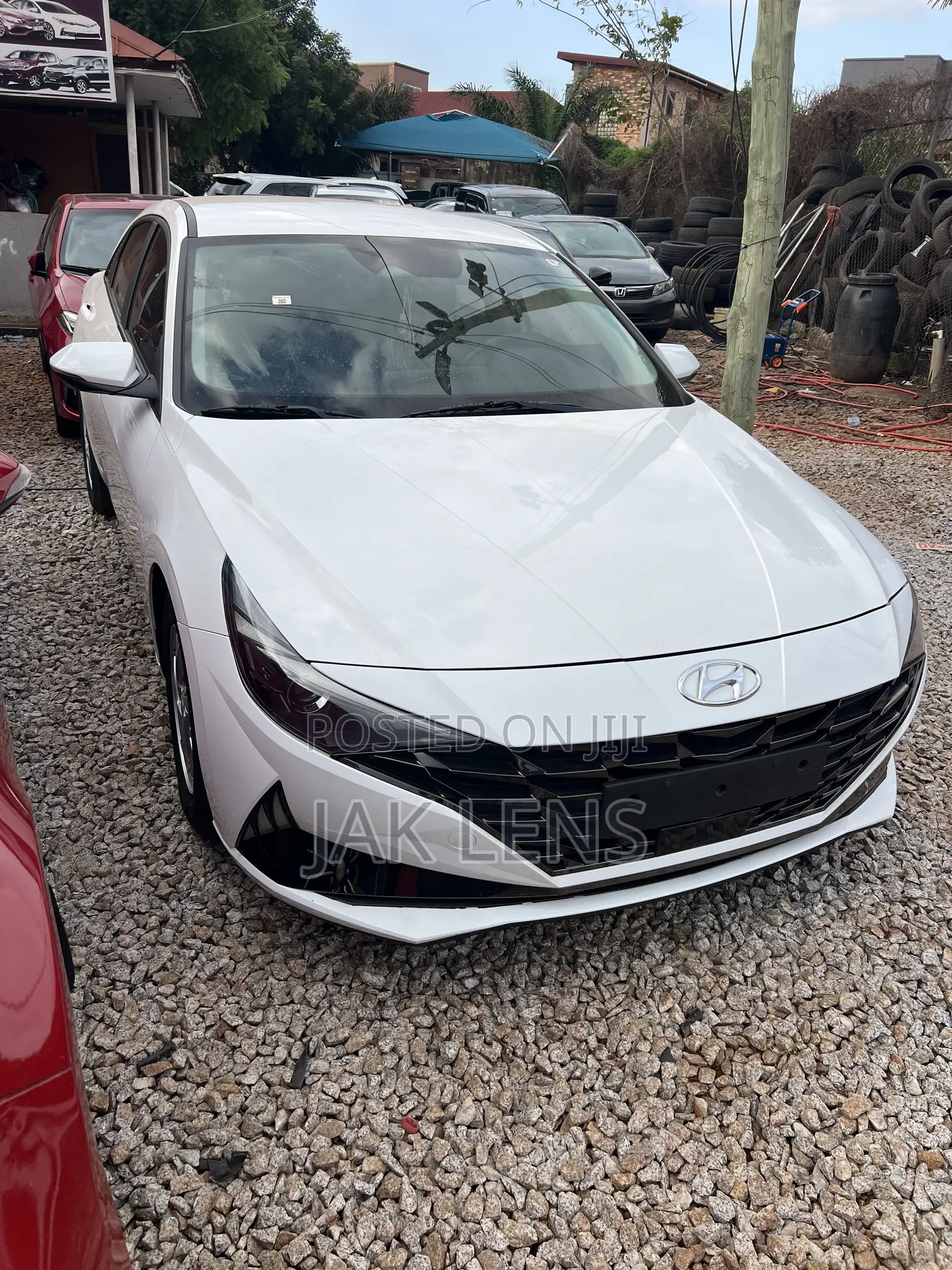Hyundai Elantra SE 2021 White