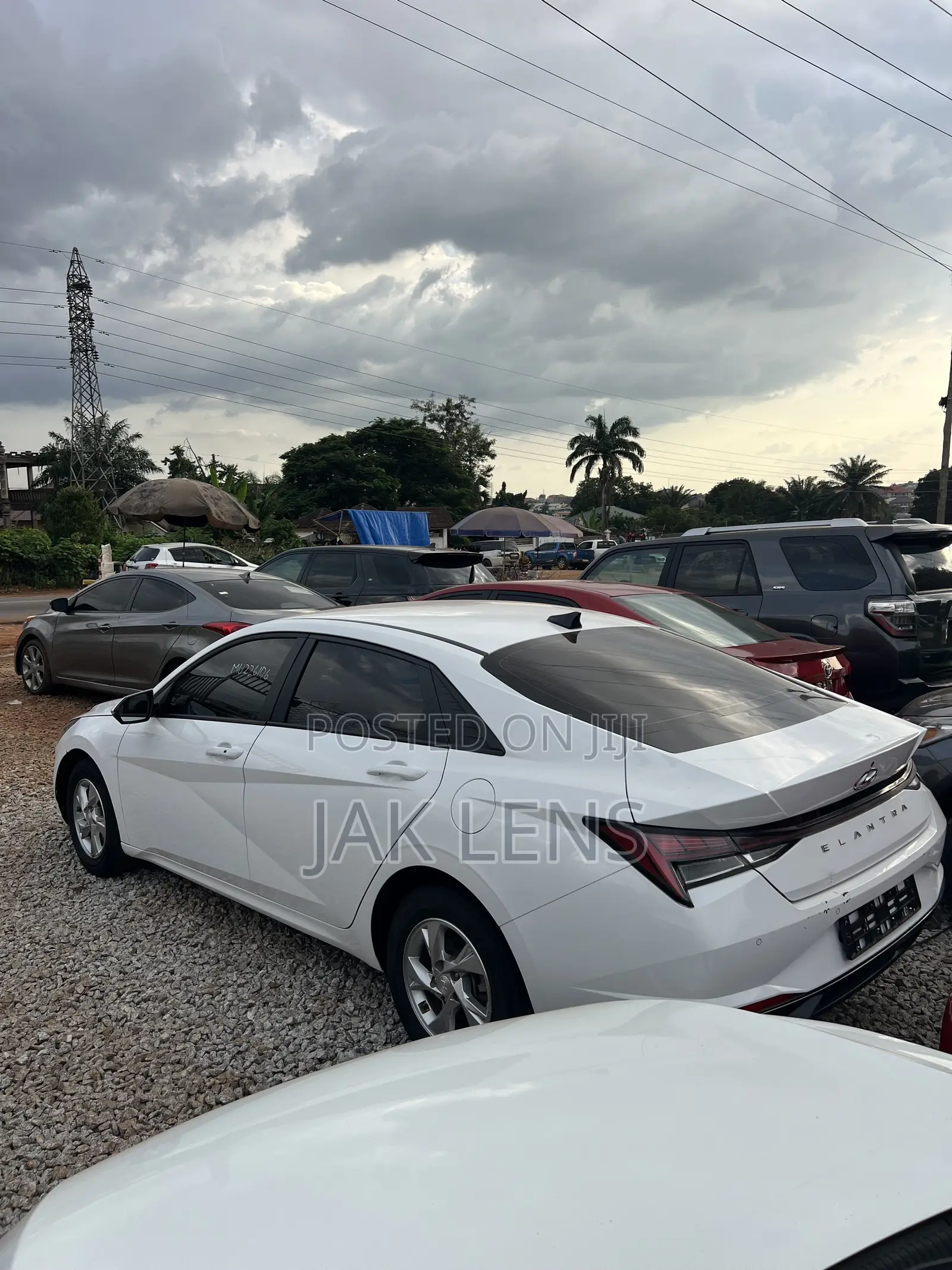 Hyundai Elantra SE 2021 White