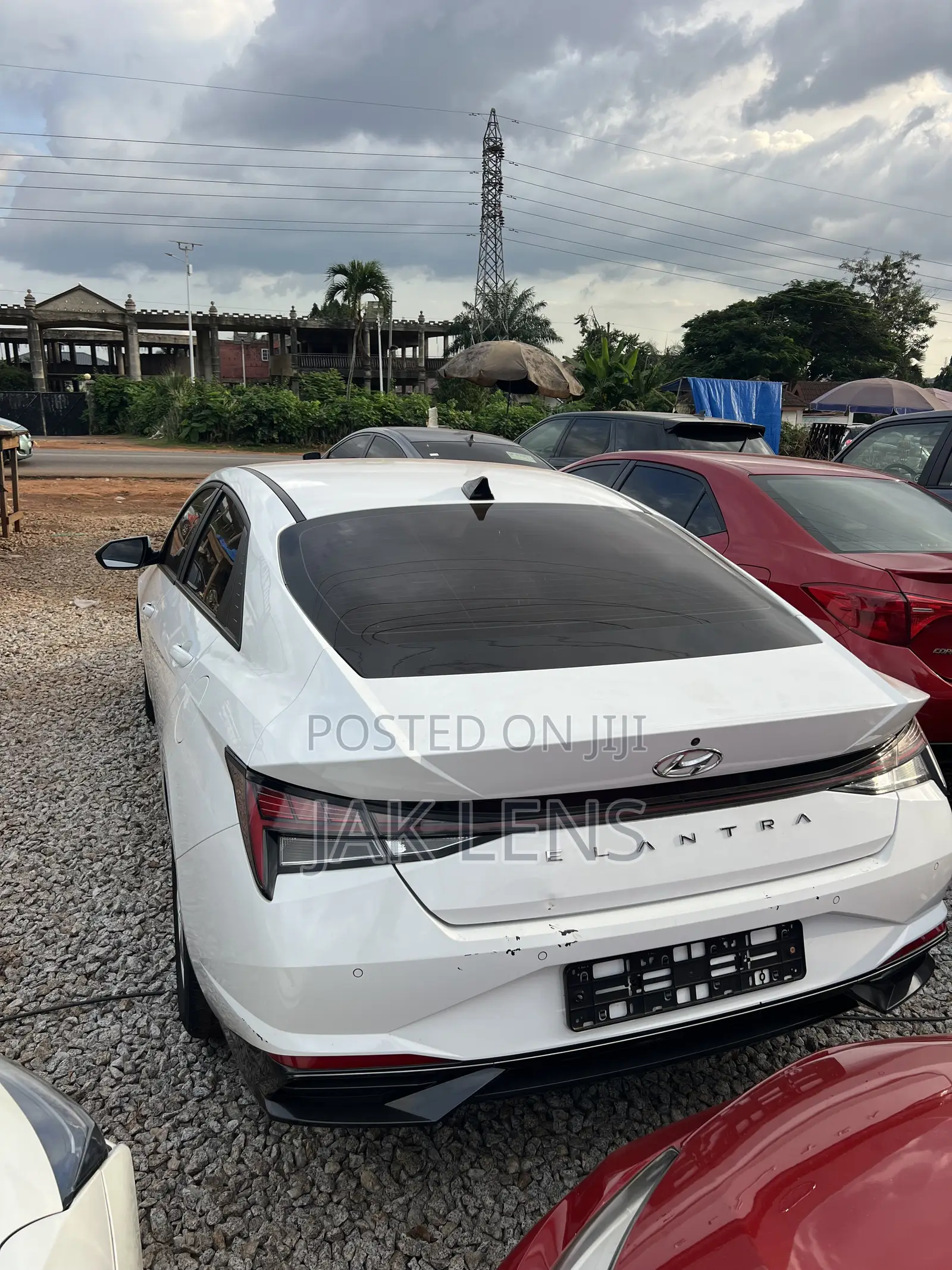 Hyundai Elantra SE 2021 White