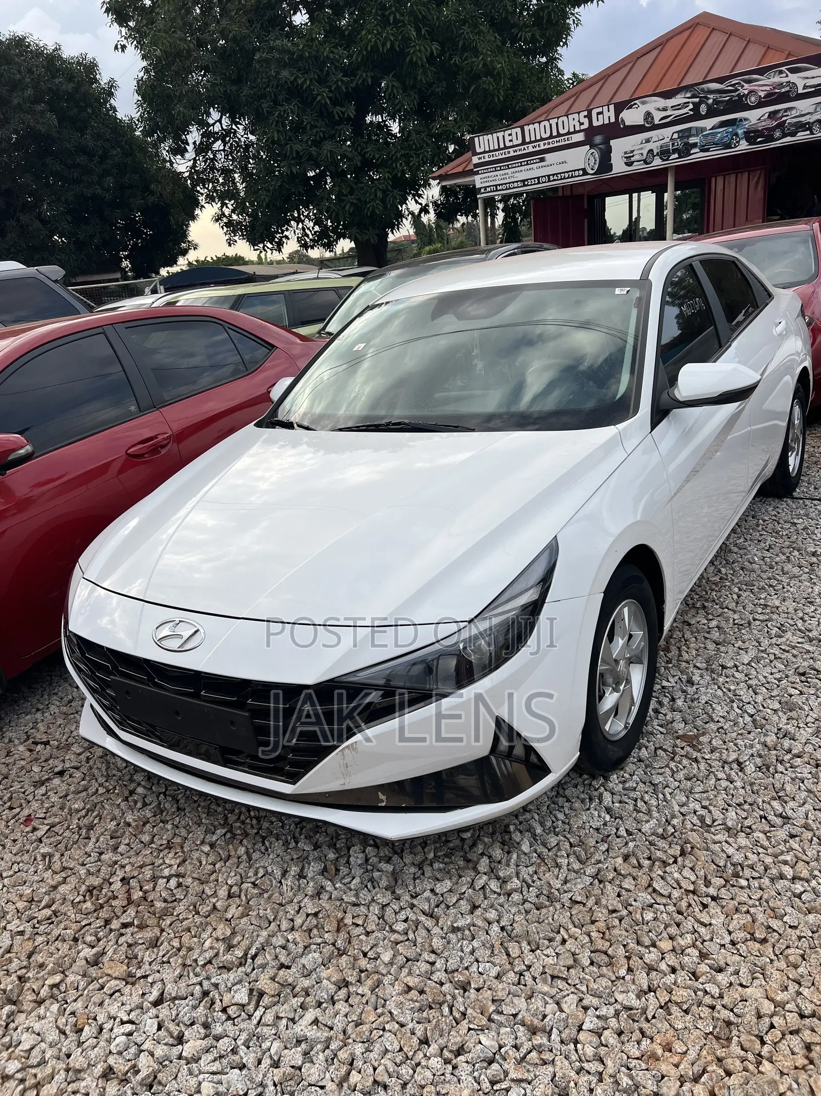 Hyundai Elantra SE 2021 White
