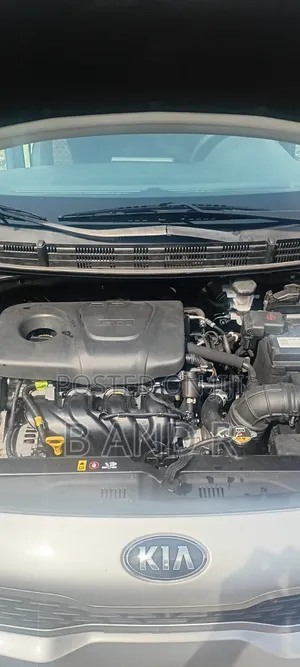 Kia Rio S Sedan 2019 Silver