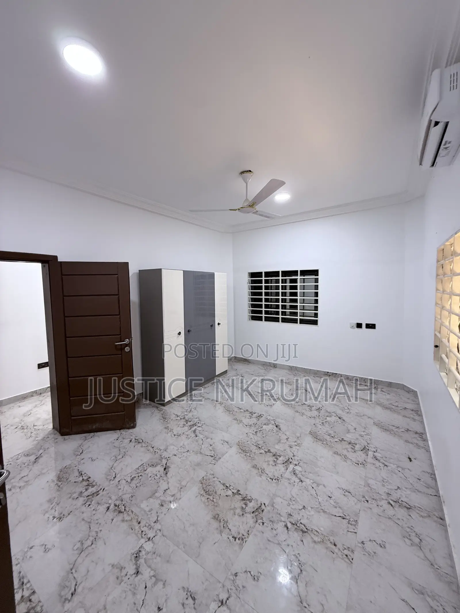2bdrm Apartment in Mr. Justice Estate, Old Barrier for rent